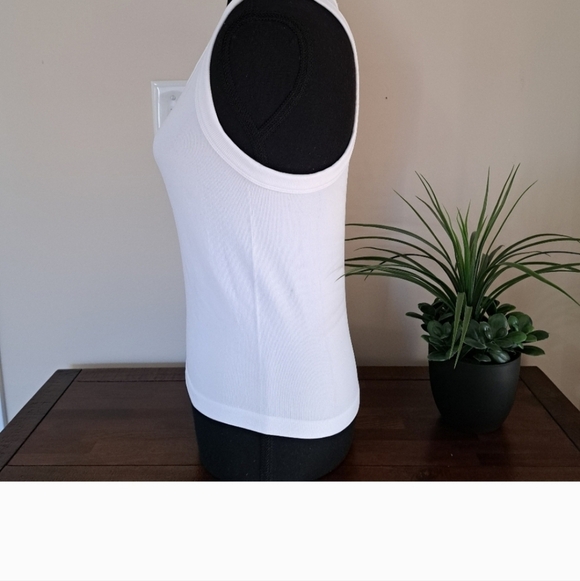 Reflex Set Of 3 Tanks Racer Back Ribbed Seamless Grey White Blue Size Small - Picture 5 of 14